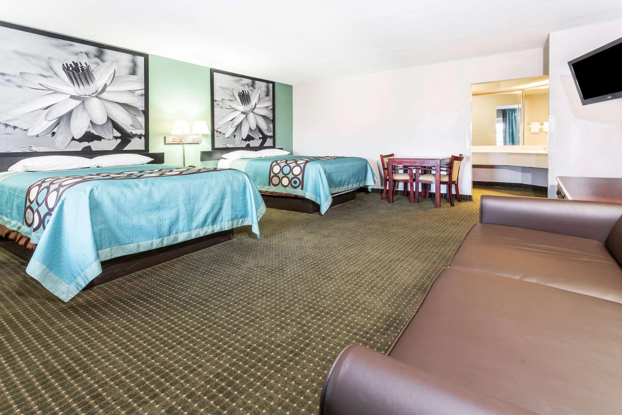 Super 8 By Wyndham Marianna Otel Dış mekan fotoğraf